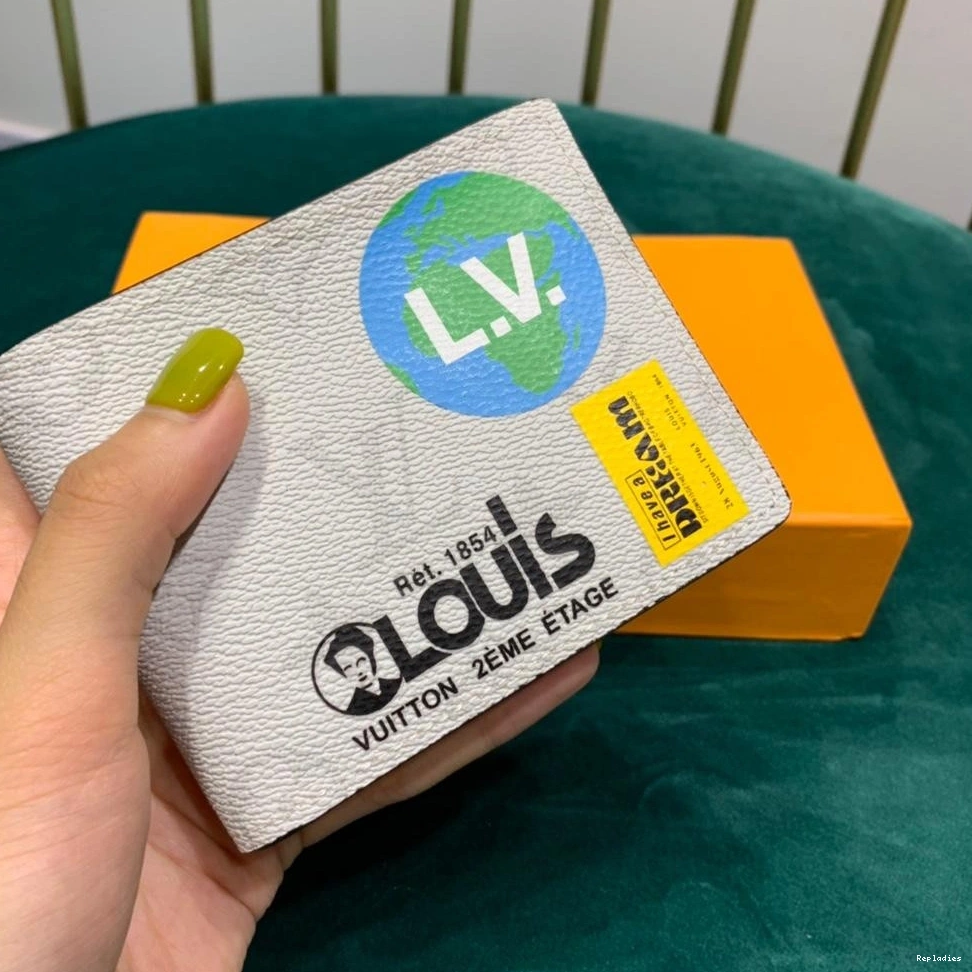 Cheap LOUIS VUITTON WALLET MULTIPLE 0820